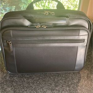 Kenneth Cole Reaction Black laptop case